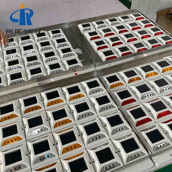<h3>Ceramic Solar Road Stud Reflector Manufacturer In UAE-RUICHEN </h3>
